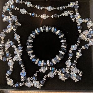 Blue and clear bead necklace and bracelet
